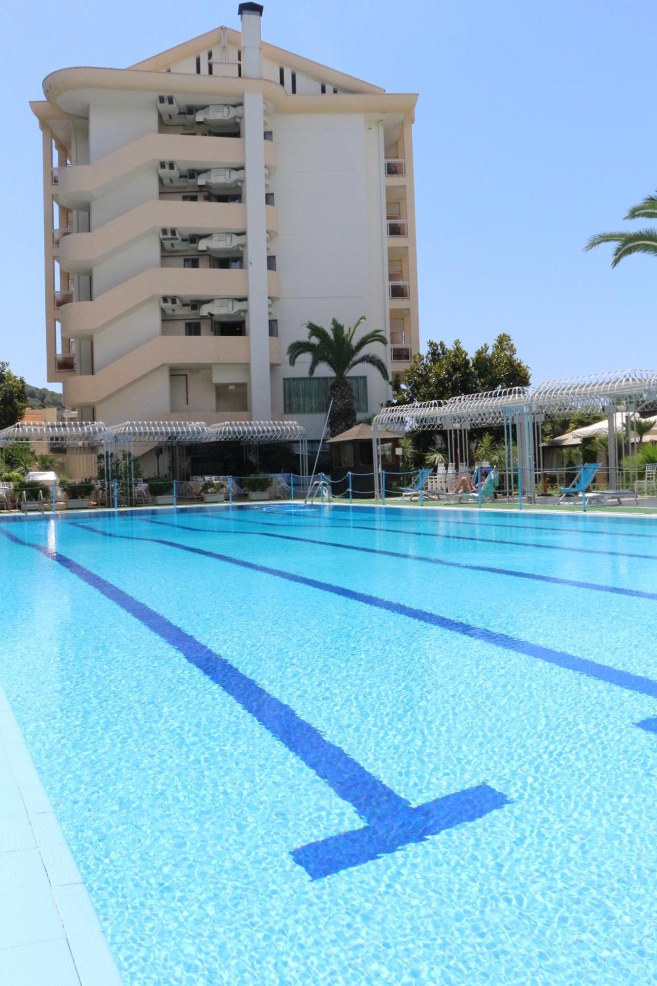 Hotel Mirasole International Geata Exterior foto